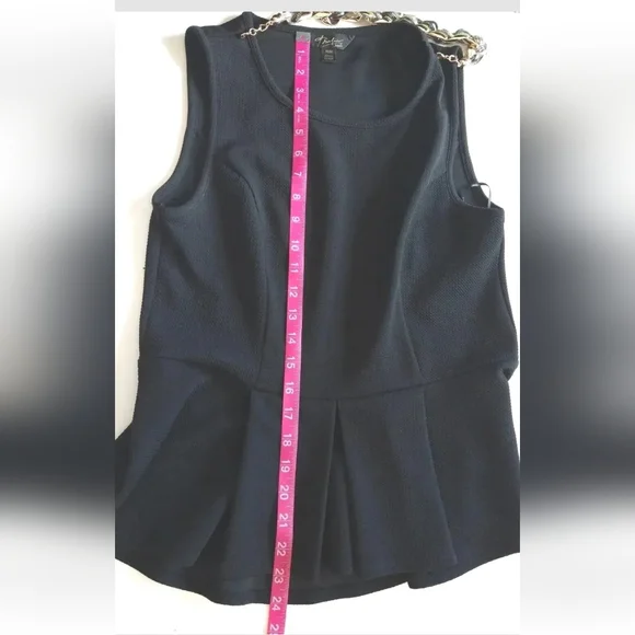 Thalia Sodi Sleeveless Top Black Solid &  Detachable Gold Silver Necklace Chain - Picture 11 of 12